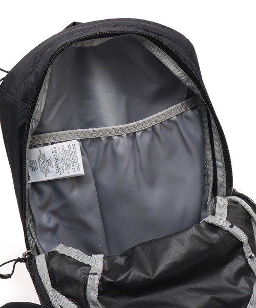 SALOMON（サロモン）の「SALOMON XT 10 / サロモン XT 10（バックパック/リュック・メンズ・ブラック・ONE SIZE）」の7枚目の写真