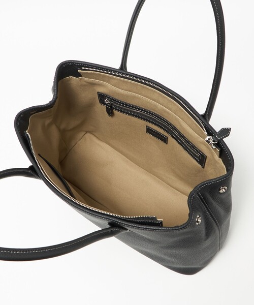 UNITED ARROWS（ユナイテッドアローズ）の「レザー ジップ トートバッグ（トートバッグ・メンズ・ブラック/ダークブラウン・FREE）」の16枚目の写真