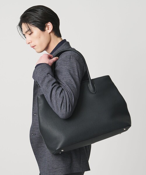 UNITED ARROWS（ユナイテッドアローズ）の「レザー ジップ トートバッグ（トートバッグ・メンズ・ブラック/ダークブラウン・FREE）」の21枚目の写真