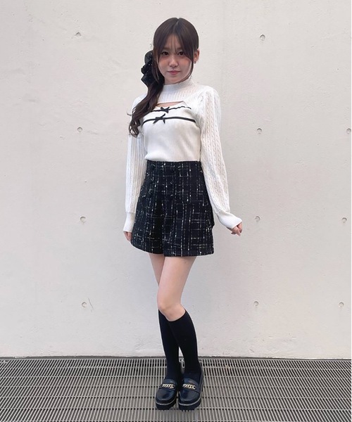 abc une face(アーベーセーアンフェイス)の「バックリボンショートパンツ(その他パンツ・レディース・ホワイト/ブラック・FREE)」の13枚目の写真