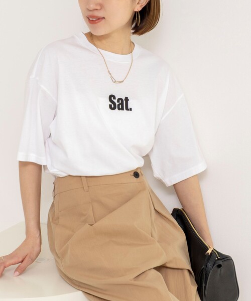 NOLLEY’S(ノーリーズ)の「ウォッシャブルweekendTシャツ(Tシャツ/カットソー・レディース・ホワイト系その他3/ホワイト系その他2/ホワイト系その他4・FREE)」の2枚目の写真