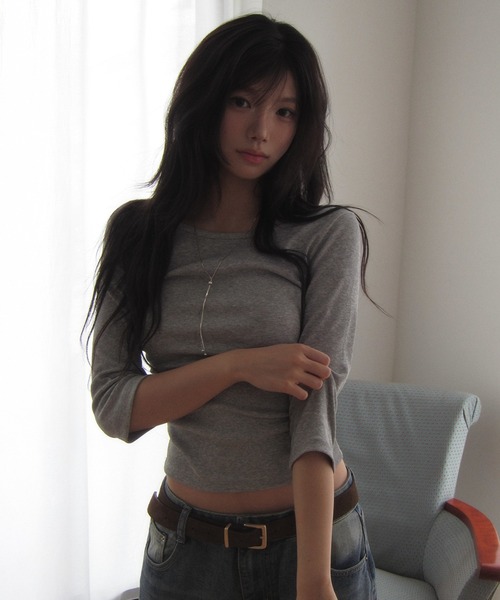 modimood（モディムード）の「[MADE] MOMU BASIC デイリー華奢見えネック7分袖Tシャツ（Tシャツ/カットソー・レディース・アイボリー/ネイビー/グレー・FREE/2/1）」の10枚目の写真
