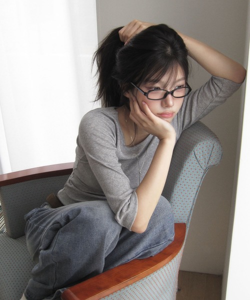 modimood（モディムード）の「[MADE] MOMU BASIC デイリー華奢見えネック7分袖Tシャツ（Tシャツ/カットソー・レディース・アイボリー/ネイビー/グレー・FREE/2/1）」の5枚目の写真