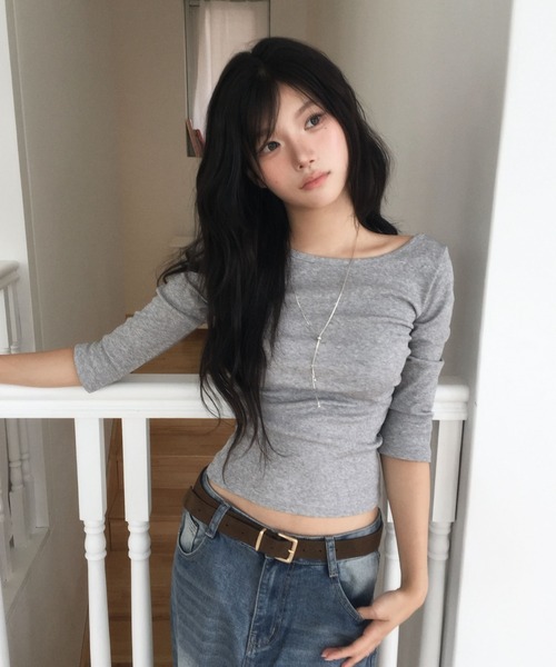 modimood（モディムード）の「[MADE] MOMU BASIC デイリー華奢見えネック7分袖Tシャツ（Tシャツ/カットソー・レディース・アイボリー/ネイビー/グレー・FREE/2/1）」の6枚目の写真