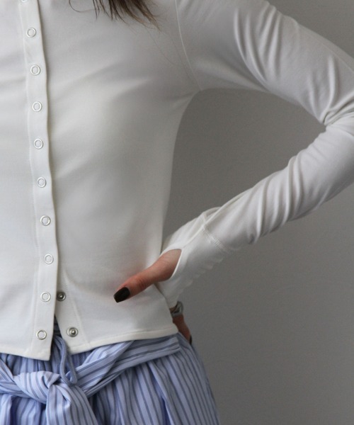 bohmal（ボマール）の「【接触冷感】【UVカット】【抗菌防臭】バンブークルーネックカーディガン（カーディガン/ボレロ・レディース・レッド/ホワイト・FREE）」の8枚目の写真