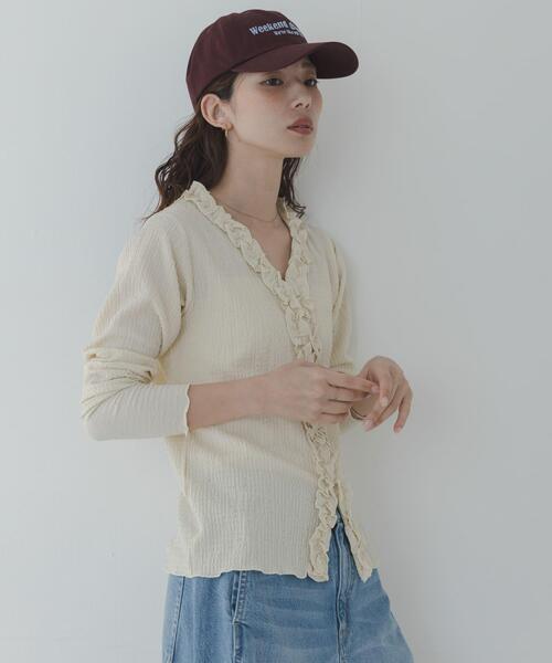 URBAN RESEARCH Sonny Label（アーバンリサーチサニーレーベル）の「『WEB限定』ワッフルフリルVネックカーディガン（カーディガン/ボレロ・レディース・オフホワイト/ブラック・FREE）」の15枚目の写真