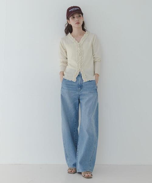 URBAN RESEARCH Sonny Label（アーバンリサーチサニーレーベル）の「『WEB限定』ワッフルフリルVネックカーディガン（カーディガン/ボレロ・レディース・オフホワイト/ブラック・FREE）」の18枚目の写真