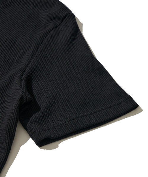 TETE HOMME(テットオム)の「展開店舗限定 サーマル VネックショートスリーブTシャツ(Tシャツ/カットソー・メンズ・ホワイト/ネイビー/ブラック・LARGE/MEDIUM/X-LARGE)」の8枚目の写真