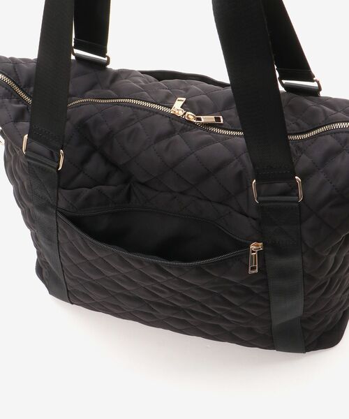 MAJESTIC LEGON（マジェスティックレゴン）の「キルティングトラベルボストン（L）（ボストンバッグ・レディース・ブラック/アイボリー・FREE）」の4枚目の写真