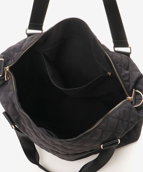MAJESTIC LEGON（マジェスティックレゴン）の「キルティングトラベルボストン（L）（ボストンバッグ・レディース・ブラック/アイボリー・FREE）」の7枚目の写真