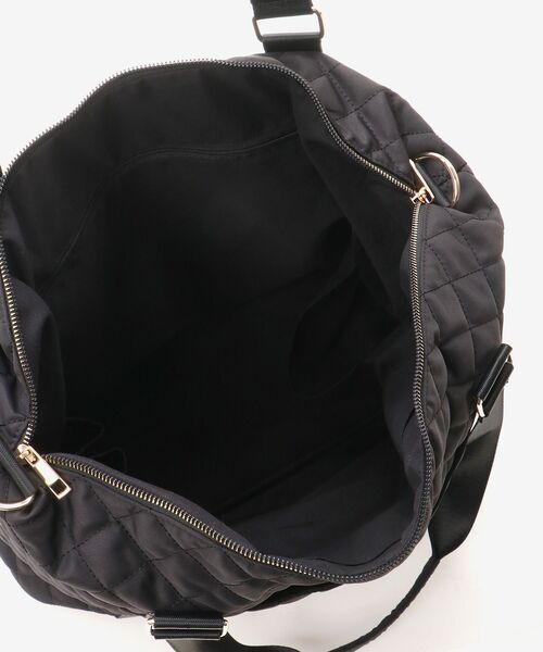 MAJESTIC LEGON（マジェスティックレゴン）の「キルティングトラベルボストン（L）（ボストンバッグ・レディース・ブラック/アイボリー・FREE）」の10枚目の写真