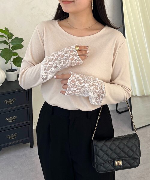 prose verse（プロズヴェール）の「袖レース切替トップス（Tシャツ/カットソー・レディース・ブラック/アイボリー/オフホワイト・MEDIUM/LARGE）」の2枚目の写真