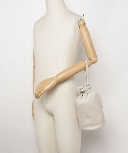 Daniel＆Bob（ダニエルアンドボブ）の「D&B KINCHA IVRY（トートバッグ・メンズ・オフホワイト・ONE SIZE）」の5枚目の写真