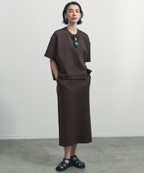 UNFILO(アンフィーロ)の「BEAUTY FORM JERSEY light Iラインスカート(スカート・レディース・グレー系/ブラック系/ベージュ系・SMALL/MEDIUM/MT/LARGE/LT/X-SMALL)」の13枚目の写真