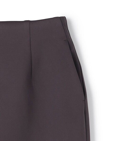UNFILO(アンフィーロ)の「BEAUTY FORM JERSEY light Iラインスカート(スカート・レディース・グレー系/ブラック系/ベージュ系・SMALL/MEDIUM/MT/LARGE/LT/X-SMALL)」の7枚目の写真