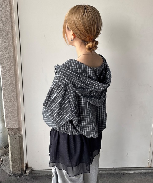 ISOOK（アイスー）の「【ISOOK / アイスー】フード付きチェックシャツ / フード付きシャツ クロップド丈 ショート丈 カーディガン 羽織り 春服 ホワイト ブラック ZOZOTOWN限定（シャツ/ブラウス・レディース・ブラック/ホワイト・FREE）」の16枚目の写真