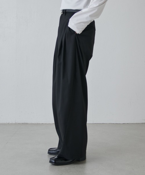 Lui's（ルイス）の「インバーテッドプリーツワイドパンツ（その他パンツ・メンズ・グレー/ブラック・S/M）」の4枚目の写真