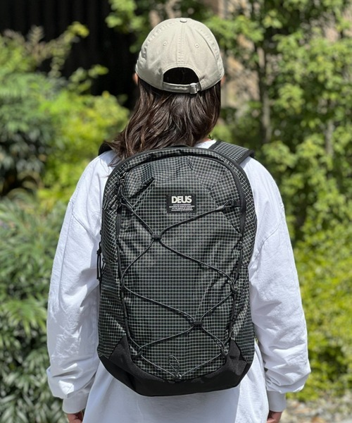 DEUS EX MACHINA(デウスエクスマキナ)の「【DEUS】Wanderer Backpack(バックパック/リュック・メンズ・ブラック・ONE SIZE)」の1枚目の写真