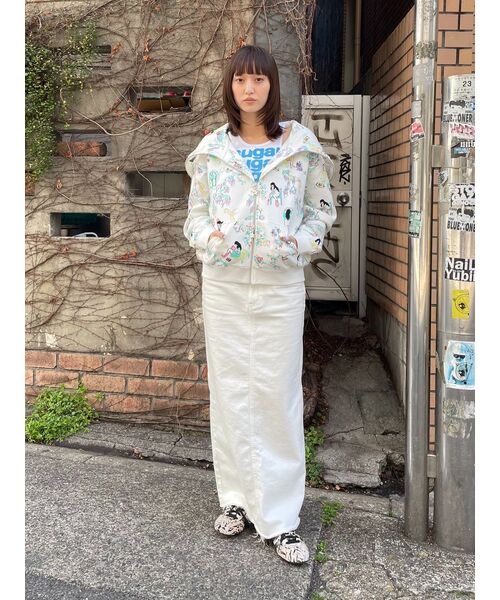 Ashley Williams】 BUTTERFLY HOODIE（パーカー）｜ASHLEY WILLIAMS