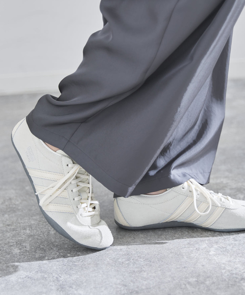 IENA(イエナ)の「adidas originals/アディダス オリジナルス for EDIFICE/IENA 別注 TOKYO W(スニーカー・レディース・ホワイト・23cm/23.5cm/24cm/24.5cm/25cm)」の12枚目の写真