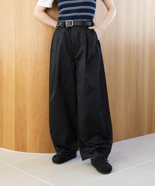 Dickies(ディッキーズ)の「<DICKIES/ディッキーズ>ダブルタックカーブパンツ(チノパンツ・レディース・ベージュ/オリーブ/ブラック/ダークグレー・FREE)」の2枚目の写真