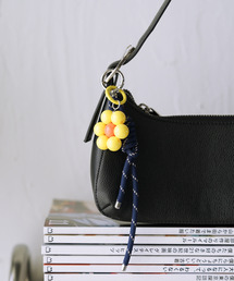 Chillfar（チルファー）の「Flowerバッグチャーム（キーホルダー）」