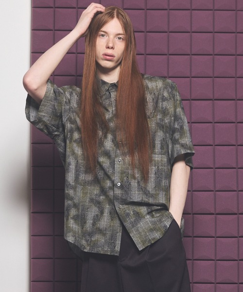 MAISON SPECIAL(メゾンスペシャル)の「《UNISEX》【Italian Dead Stock Fabric】Prime-Over Regular Collar Short Sleeve Shirt/【イタリアンデッドストックファブリック】プライムオーバーレギュラーカラーショートスリーブシャツ【MAISON SPECIAL/メゾンスペシャル】(シャツ/ブラウス・メンズ・ピンク/パープル/オレンジ/その他1/その他2/ブラック/グレー/チャコールグレー/ブルー・0/1/2)」の9枚目の写真