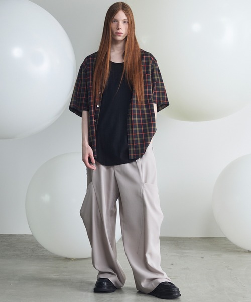 MAISON SPECIAL(メゾンスペシャル)の「《UNISEX》【Italian Dead Stock Fabric】Prime-Over Regular Collar Short Sleeve Shirt/【イタリアンデッドストックファブリック】プライムオーバーレギュラーカラーショートスリーブシャツ【MAISON SPECIAL/メゾンスペシャル】(シャツ/ブラウス・メンズ・ピンク/パープル/オレンジ/その他1/その他2/ブラック/グレー/チャコールグレー/ブルー・0/1/2)」の12枚目の写真
