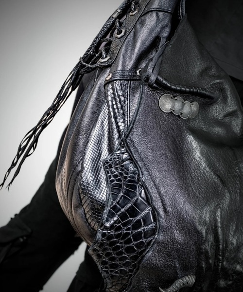 14th Addiction(フォーティーンスアディクション)の「14th Addiction/フォーティーンスアディクション/Gipsy Croc(ショルダーバッグ・メンズ・ブラック・F)」の6枚目の写真