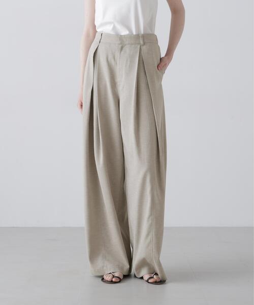 ADORE(アドーア)の「◆ナチュラルオックスパンツ(その他パンツ・レディース・ベージュ/ネイビー・36/38)」の4枚目の写真