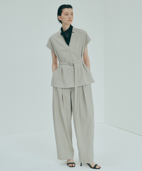 ADORE(アドーア)の「◆ナチュラルオックスパンツ(その他パンツ・レディース・ベージュ/ネイビー・36/38)」の18枚目の写真