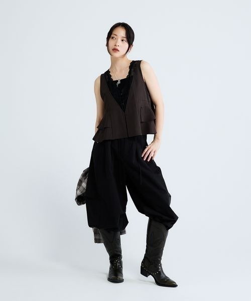 JEANASIS(ジーナシス)の「レーストリミングVベスト/666288(ベスト・レディース・ブラック/オフホワイト/ブラウン・FREE)」の17枚目の写真