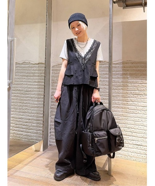 JEANASIS(ジーナシス)の「レーストリミングVベスト/666288(ベスト・レディース・ブラック/オフホワイト/ブラウン・FREE)」の22枚目の写真