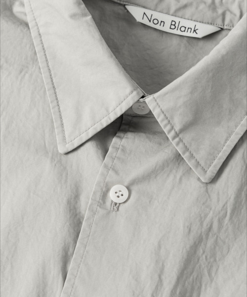 NONBLANK(ノンブランク)の「COTTON DRILL HSシャツ_LIGHT GREY(シャツ/ブラウス・メンズ・ライトグレー・MEDIUM/LARGE/X-LARGE)」の4枚目の写真