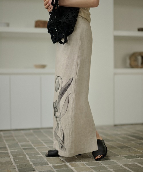 LAULEN（ローレン）の「nuance floral linen blend skirt /ニュアンスフラワーリネンブレンドロングスカート（スカート・レディース・ホワイト/ベージュ・M/S）」の19枚目の写真