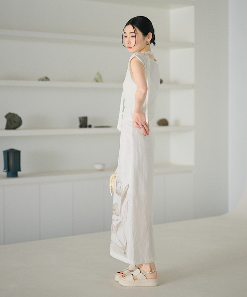 LAULEN（ローレン）の「nuance floral linen blend skirt /ニュアンスフラワーリネンブレンドロングスカート（スカート・レディース・ホワイト/ベージュ・M/S）」の11枚目の写真