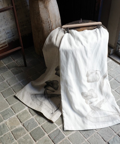 LAULEN（ローレン）の「nuance floral linen blend skirt /ニュアンスフラワーリネンブレンドロングスカート（スカート・レディース・ホワイト/ベージュ・M/S）」の18枚目の写真
