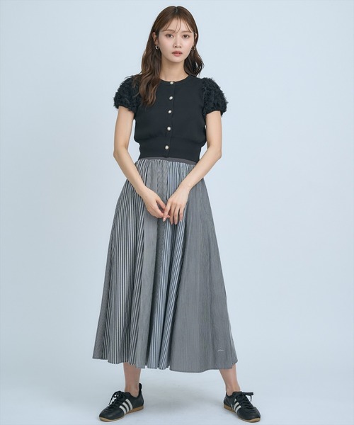 AND COUTURE(アンドクチュール)の「サッカーストライプ柄組み合わせロングスカート(スカート・レディース・ネイビー/ブラック・FREE)」の9枚目の写真
