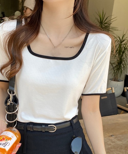mielu(ミエル)の「配色スクエアネックトップス《春夏/レディース/パイピング/Tシャツ/ショート/ミニ》(ニット/セーター・レディース・ピンク/ブルー/ブラック/ベージュ/ホワイト・LARGE/MEDIUM)」の16枚目の写真