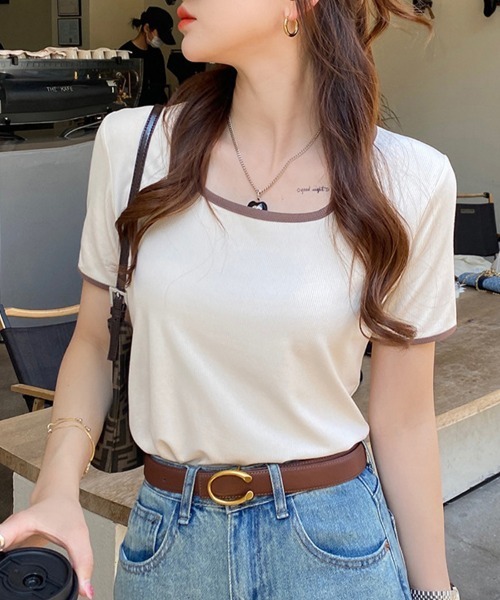 mielu(ミエル)の「配色スクエアネックトップス《春夏/レディース/パイピング/Tシャツ/ショート/ミニ》(ニット/セーター・レディース・ピンク/ブルー/ブラック/ベージュ/ホワイト・LARGE/MEDIUM)」の10枚目の写真