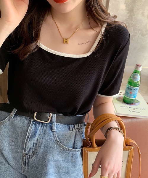 mielu(ミエル)の「配色スクエアネックトップス《春夏/レディース/パイピング/Tシャツ/ショート/ミニ》(ニット/セーター・レディース・ピンク/ブルー/ブラック/ベージュ/ホワイト・LARGE/MEDIUM)」の19枚目の写真