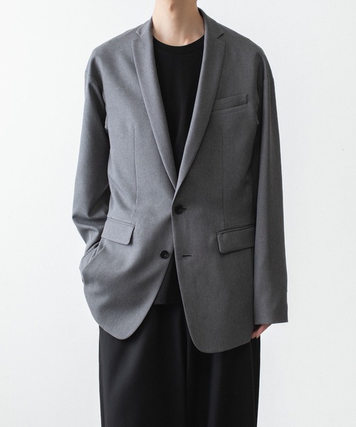ato(アトウ)の「2 BUTTON NEW RECYCLE POLYESTER JACKET(テーラードジャケット・メンズ・ベージュ/ブラック/トップグレー・44/48/46)」の16枚目の写真