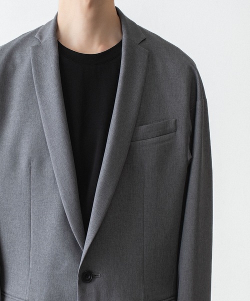 ato(アトウ)の「2 BUTTON NEW RECYCLE POLYESTER JACKET(テーラードジャケット・メンズ・ベージュ/ブラック/トップグレー・44/48/46)」の20枚目の写真