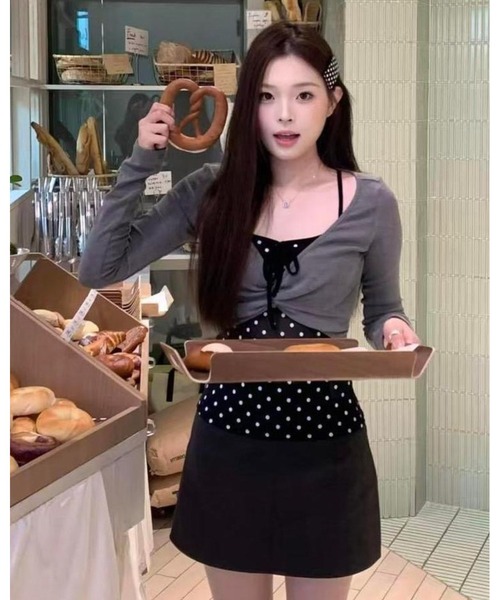 inst.ALL（インストール）の「ドットレイヤード風ツイストトップス（Tシャツ/カットソー・レディース・ブラック×グレー・M）」の7枚目の写真