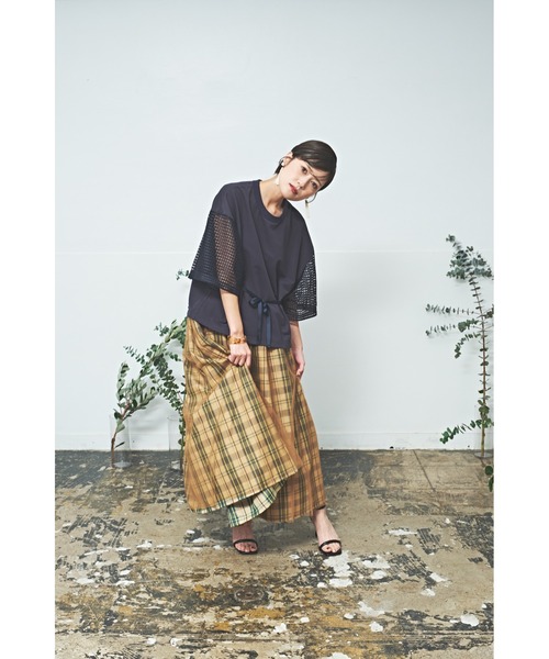 maarook(マルーク)の「2wayチュールロングスカート(スカート・レディース・ネイビー/ベージュ・F)」の14枚目の写真