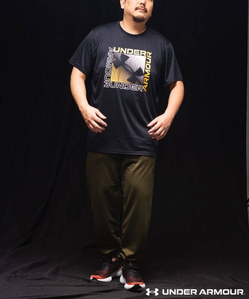 UNDER ARMOUR(アンダーアーマー)の「Tシャツ 半袖 メンズ 大きいサイズ サカゼン80周年記念 オリジナルデザイン クルーネック GRADATION トップスカジュアル 春 夏(Tシャツ/カットソー・メンズ・レッド/ブラック・3XL/4XL/5XL/6XL)」の5枚目の写真
