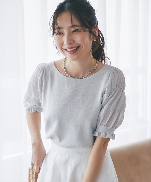 La boutique BonBon(ラブティックボンボン)の「【二の腕カバーのお上品見え】シャーリング5分袖ラメニット(ニット/セーター・レディース・シルバー/バイオレット・FREE)」の10枚目の写真