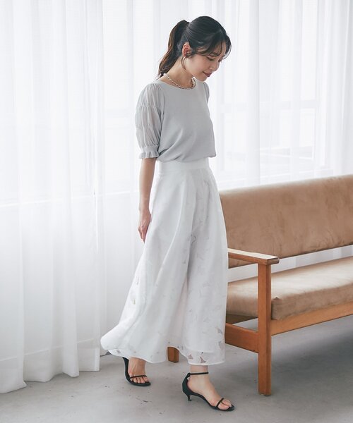 La boutique BonBon(ラブティックボンボン)の「【二の腕カバーのお上品見え】シャーリング5分袖ラメニット(ニット/セーター・レディース・シルバー/バイオレット・FREE)」の15枚目の写真