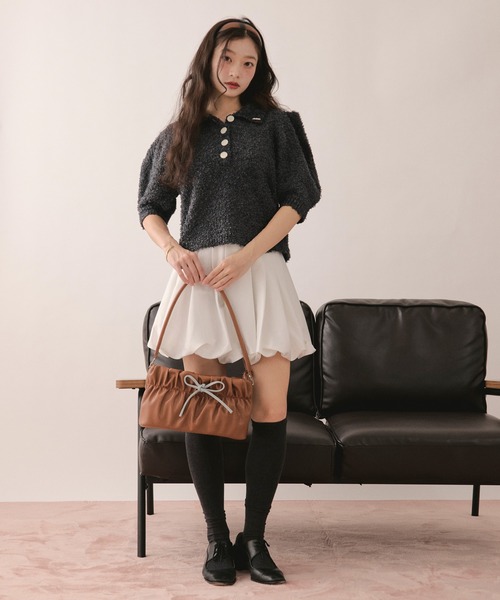 loin nuit（ロワンニュイ）の「puff sleeve color knit / パフスリーブカラーニット（ニット/セーター・レディース・チャコールグレー/ブルー/レッド・FREE）」の16枚目の写真