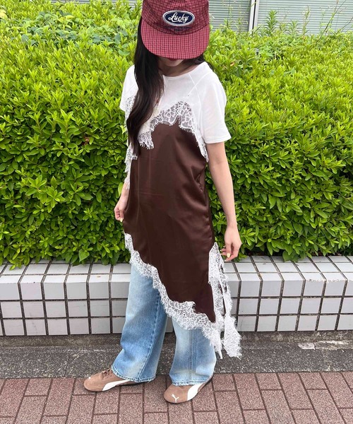 WC(ダブル シー)の「アシメヘムサテンキャミソール(ワンピース・レディース・ブラック/イエロー/ブラウン・FREE)」の9枚目の写真